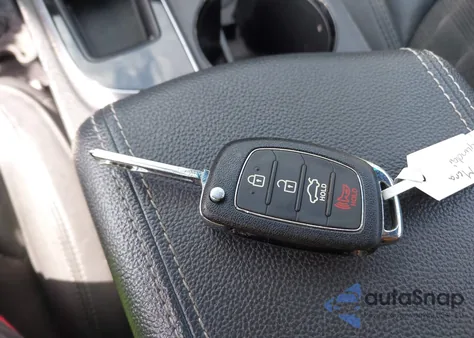 2017 Hyundai Sonata Sport 2.0T z USA, uszkodzony, nr VIN 5NPE34ABXHH448331